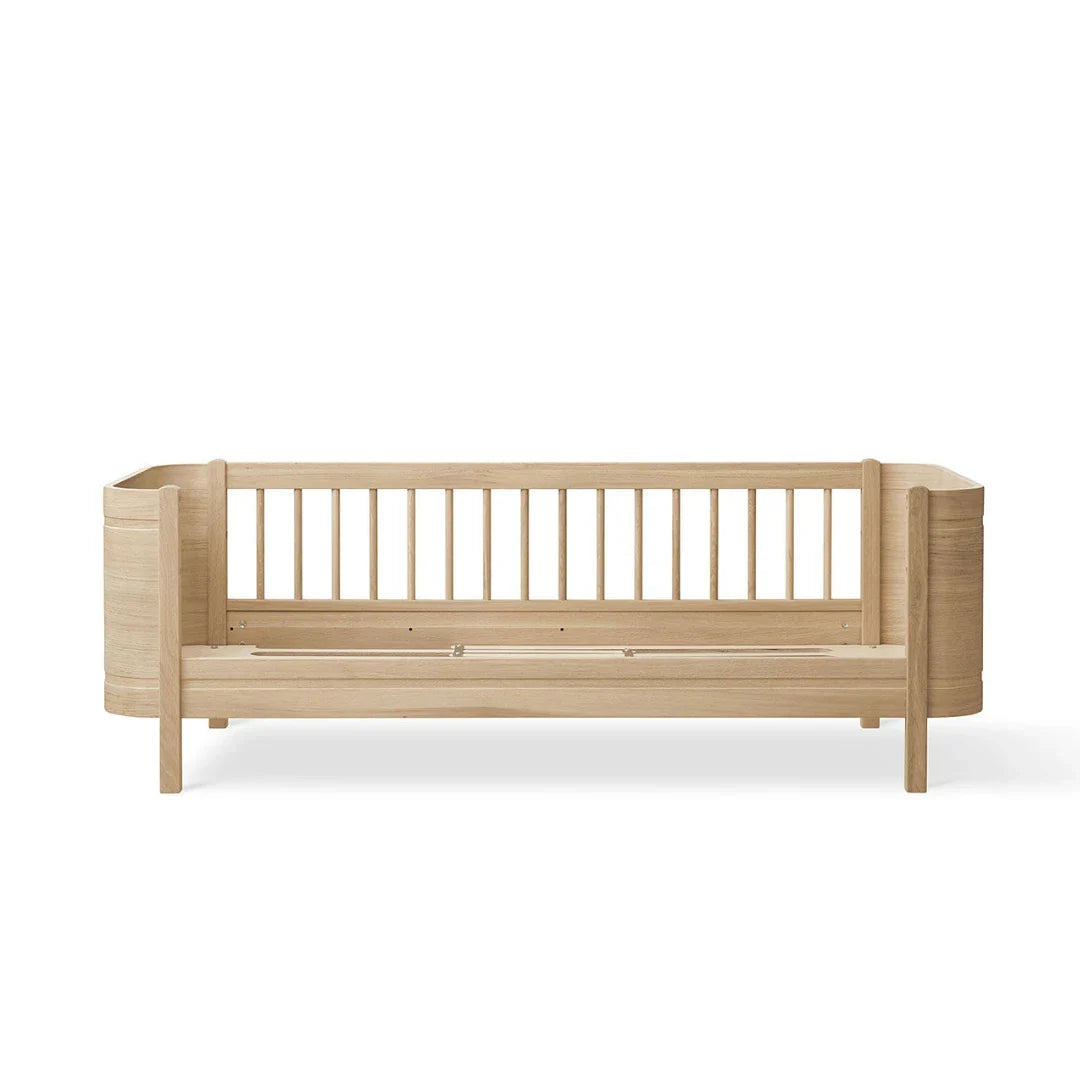 Oliver Furniture Wood Mini+ Cot Bed Including Junior Kit in Oak