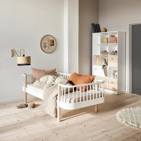 Oliver Furniture Wood Original Day Bed in White/Oak