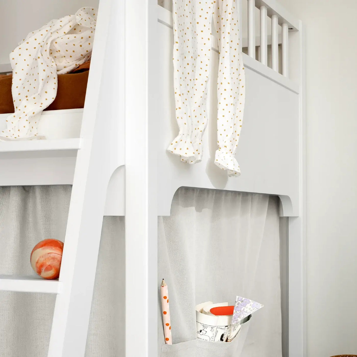 Oliver Furniture Seaside Classic Junior Low Loft Bed