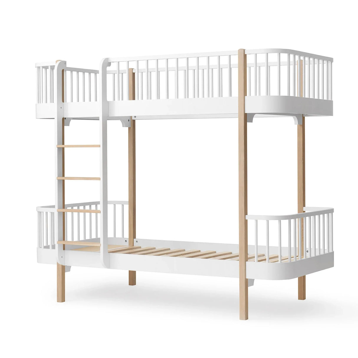 Oliver Furniture Wood Original Bunk Bed in White/Oak