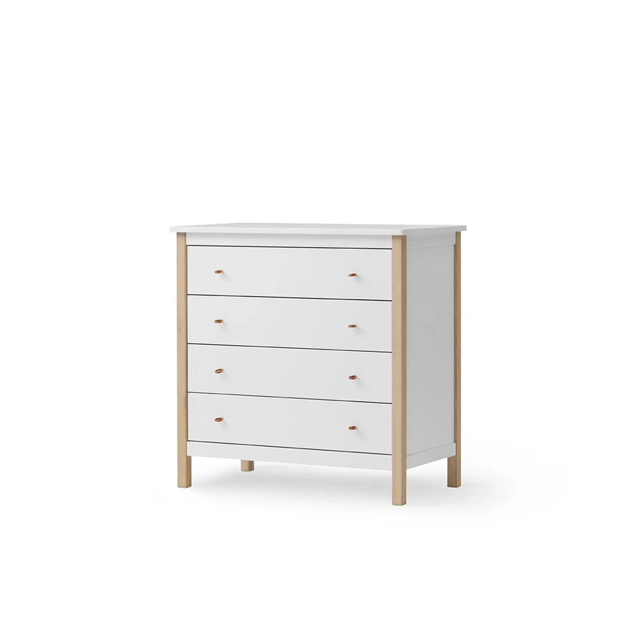 Oliver Furniture Wood Dresser 4 Drawers in White/Oak