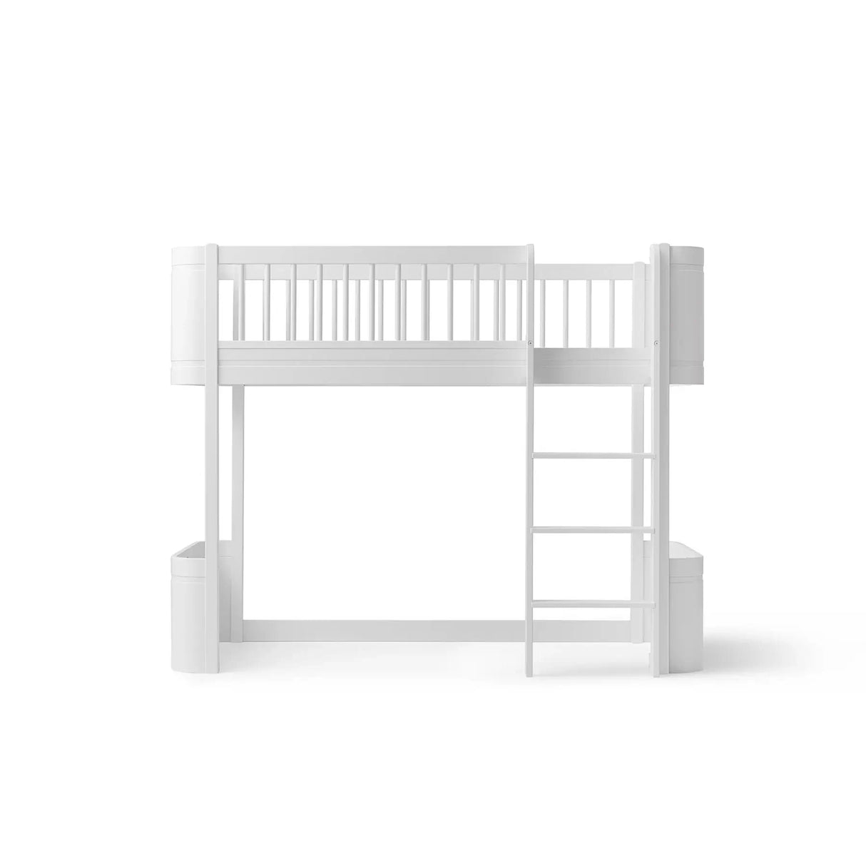 Oliver Furniture Wood Mini+ Low Loft Bed in White