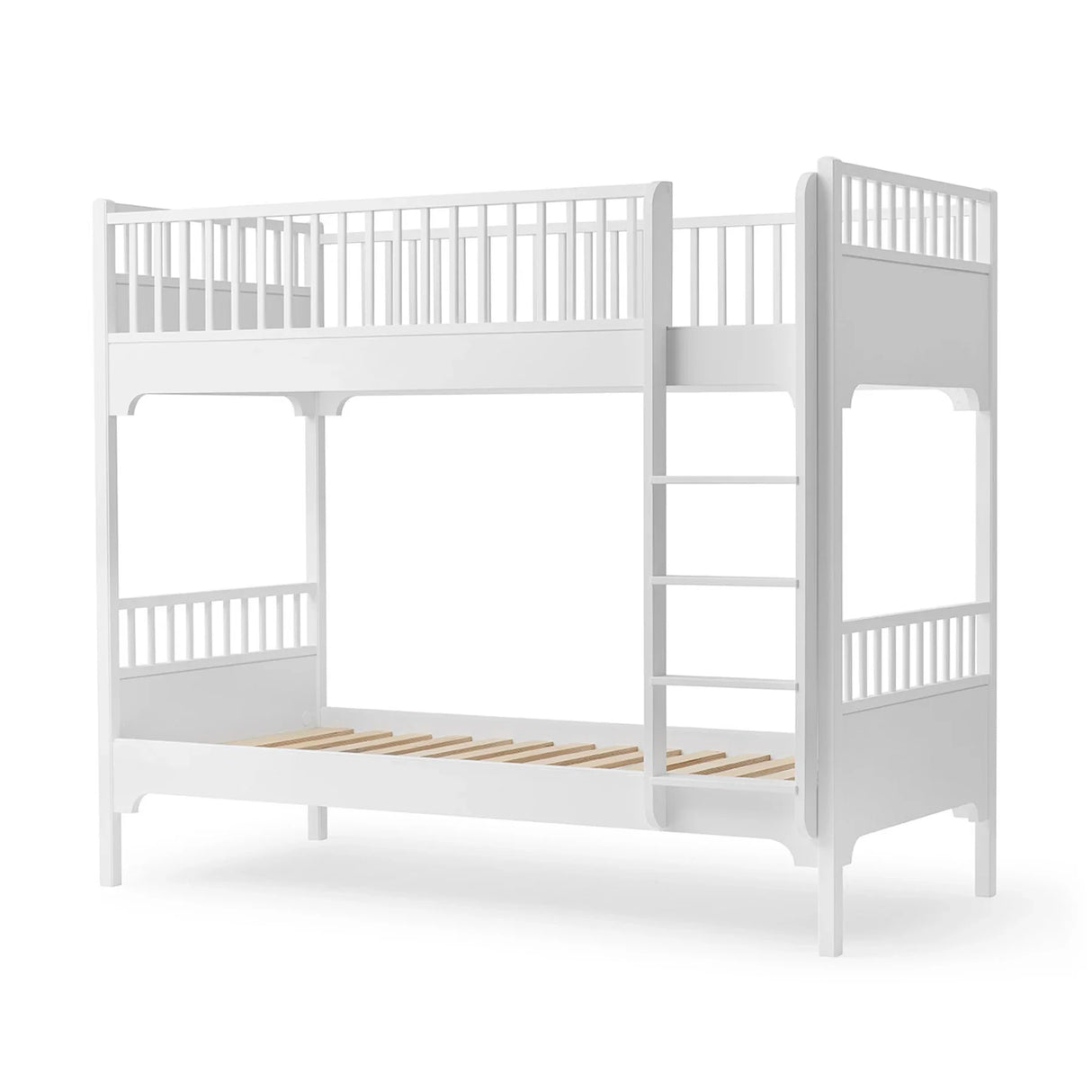 Oliver Furniture Seaside Classic Bunk Bed with Vertical Ladder in White