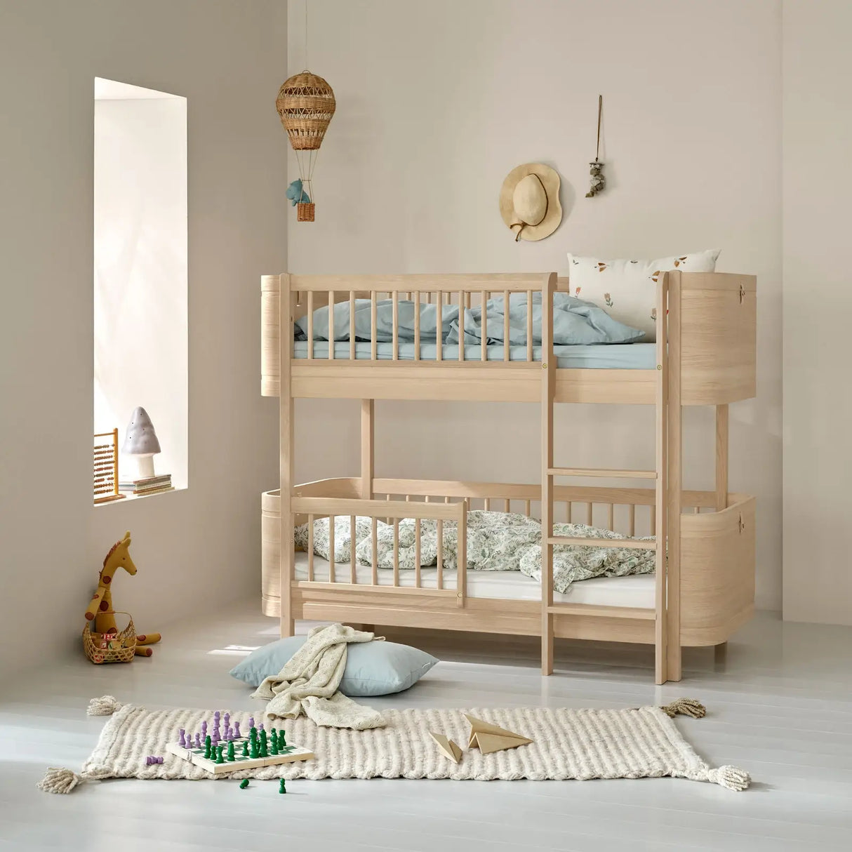 Oliver Furniture Wood Mini+ Low Bunk Bed in Oak