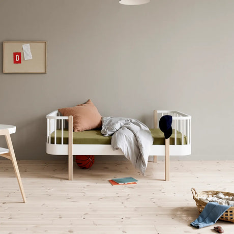 Oliver Furniture Wood Original Junior Bed in White/Oak