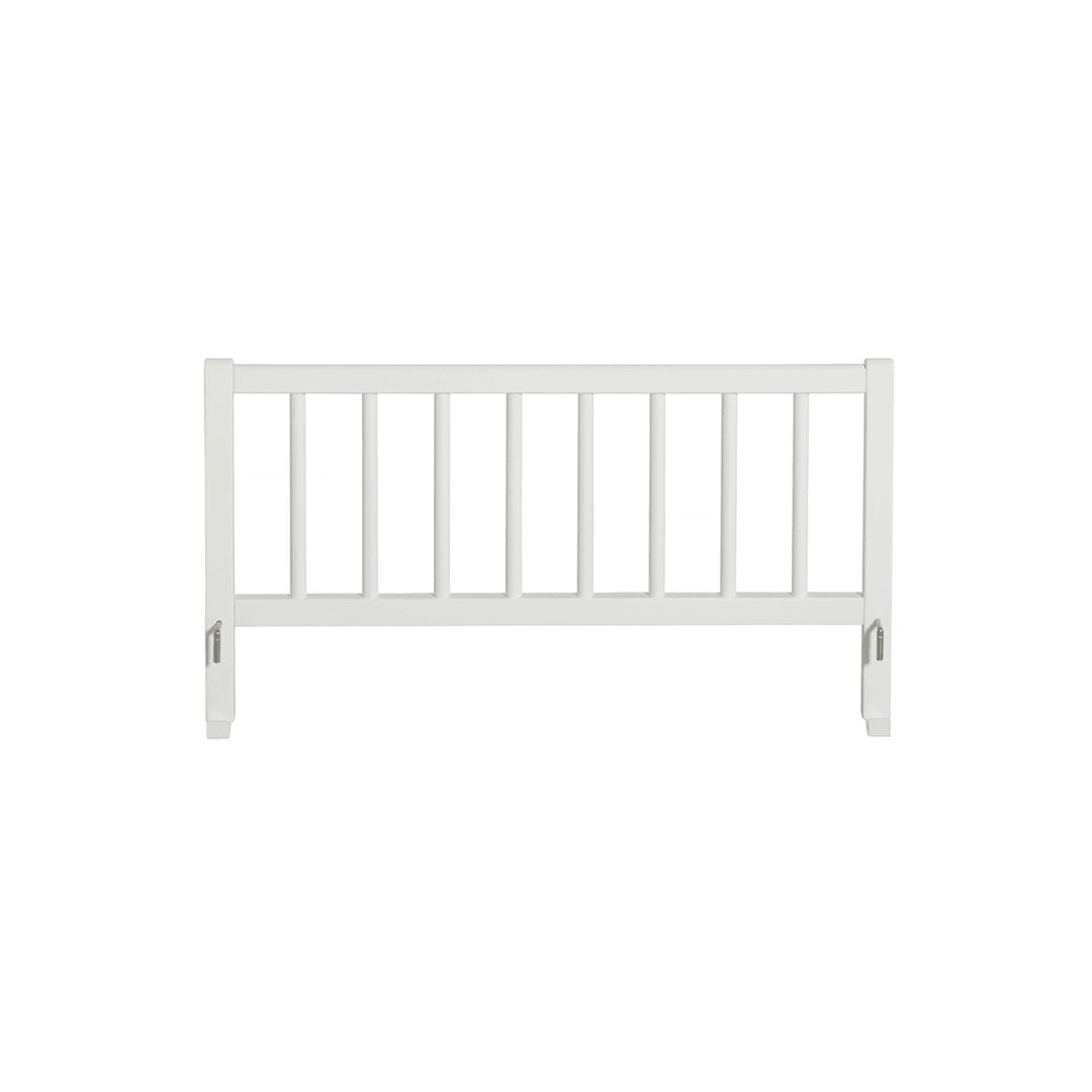 Oliver Furniture Wood Original Day Bed in White