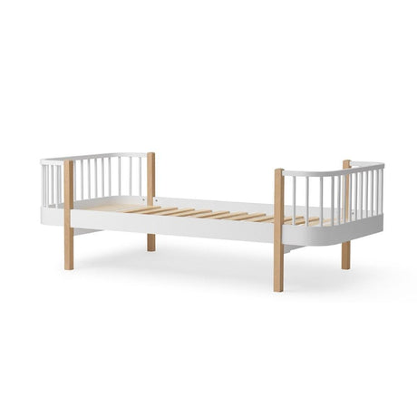 Oliver Furniture Wood Original Bed in White/Oak