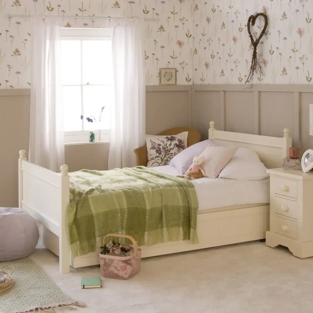 Little Folks Fargo Small Double Bed with Trundle In Ivory White 